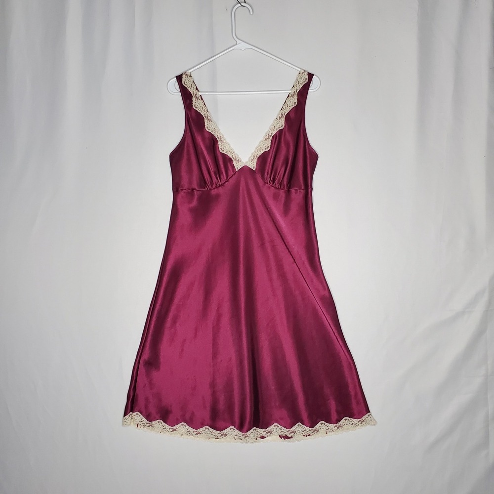 Vtg Victorias Secret Burgundy Satin Slip Dress Large V-Neck Lace 00s Y2K - Picture 1 of 9